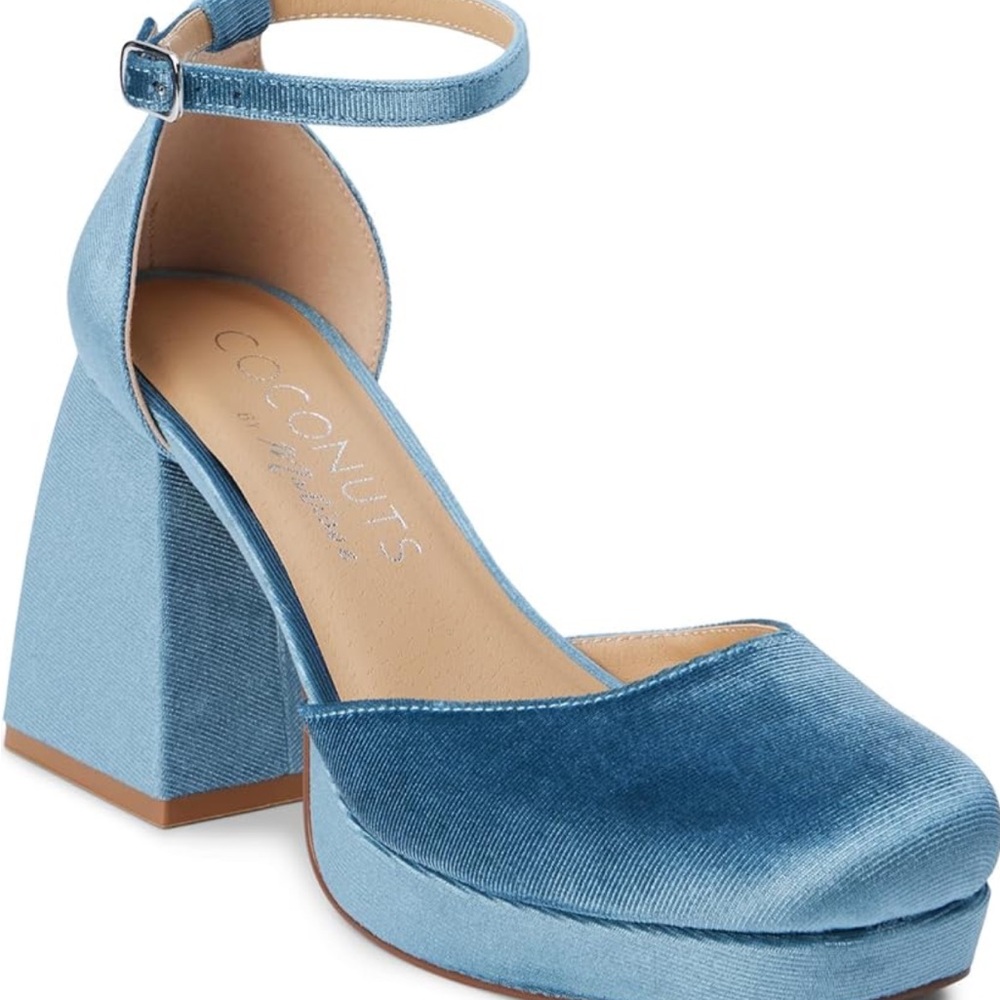 Coconuts by Matisse Women's Blue Velvet Block Heel Sandals